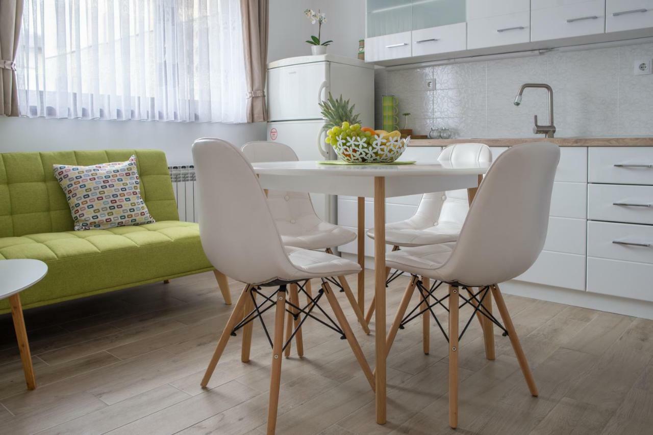 Apartment Vir Карловаць Екстер'єр фото