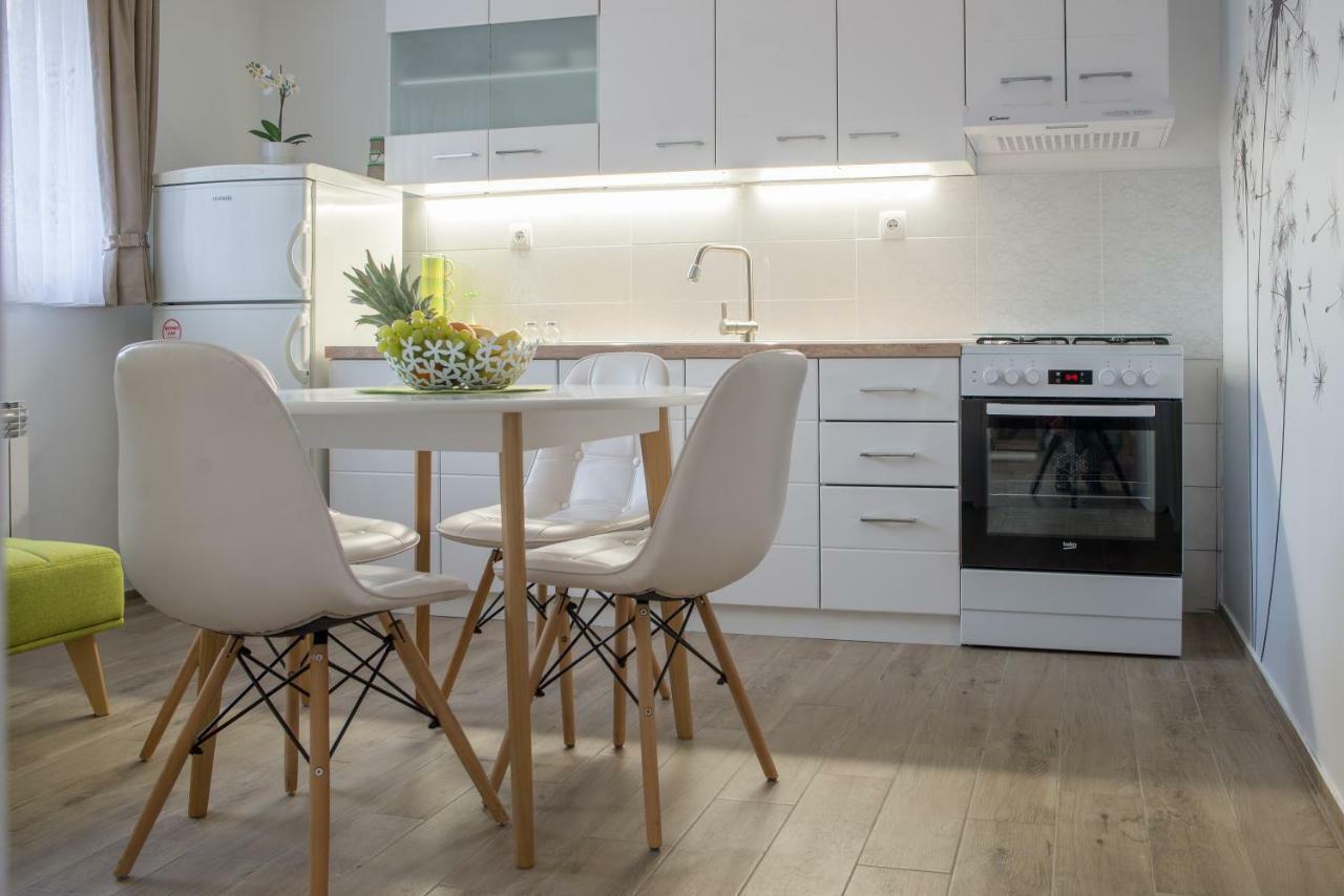 Apartment Vir Карловаць Екстер'єр фото